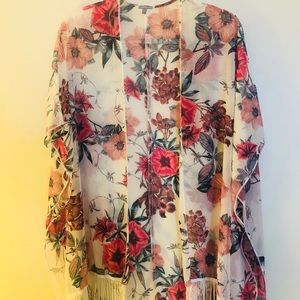 White/Pink Floral Fringe Trim Kimono